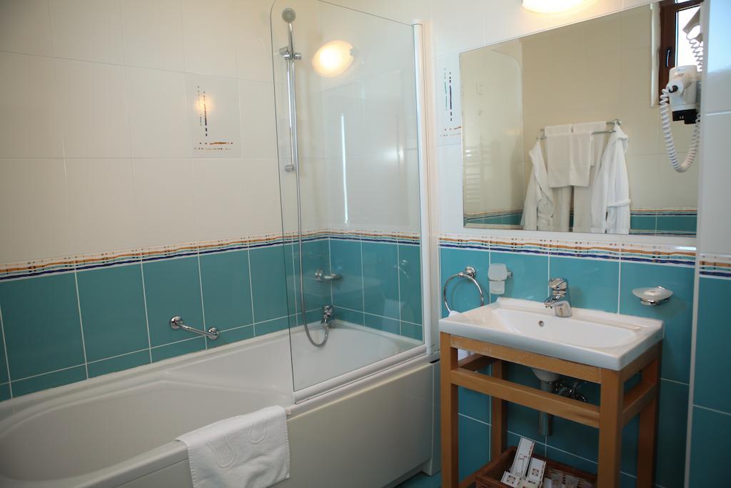 Hotel Perperikon Kŭrdzhali Pokoj fotografie