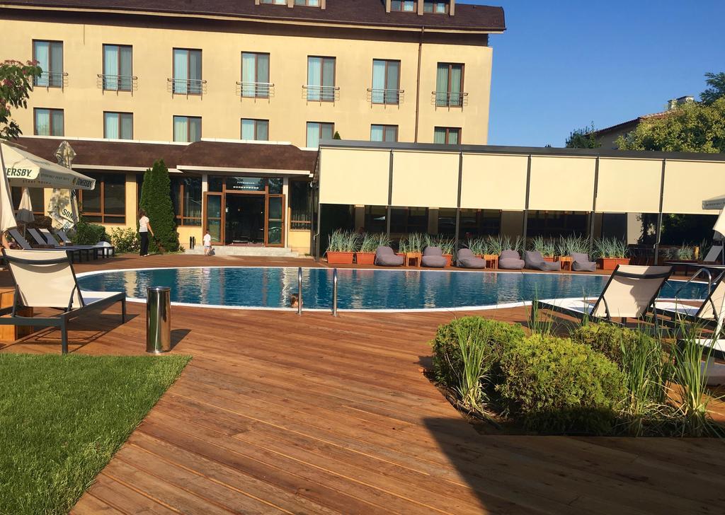 Hotel Perperikon Kŭrdzhali Exteriér fotografie